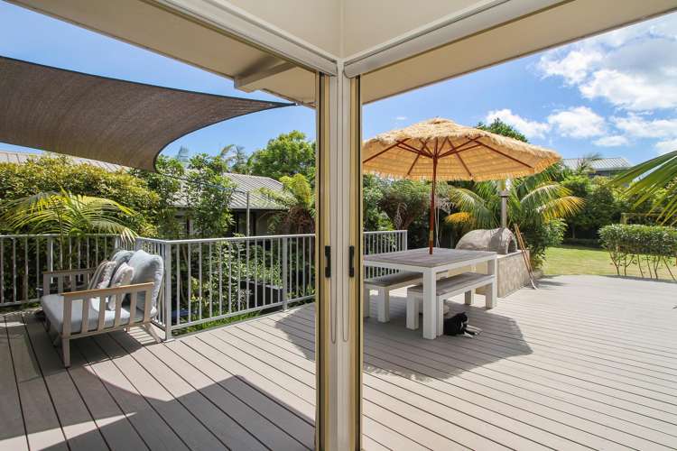 27 Stella Drive Clarks Beach_31