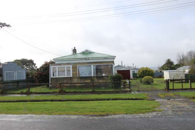 8 Duke Street Pahiatua_3