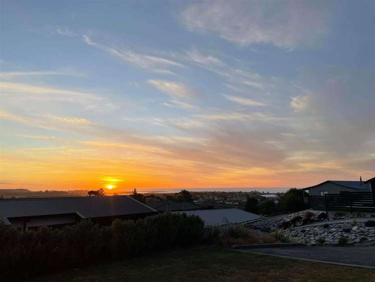 12a Alpine View Hokitika_19