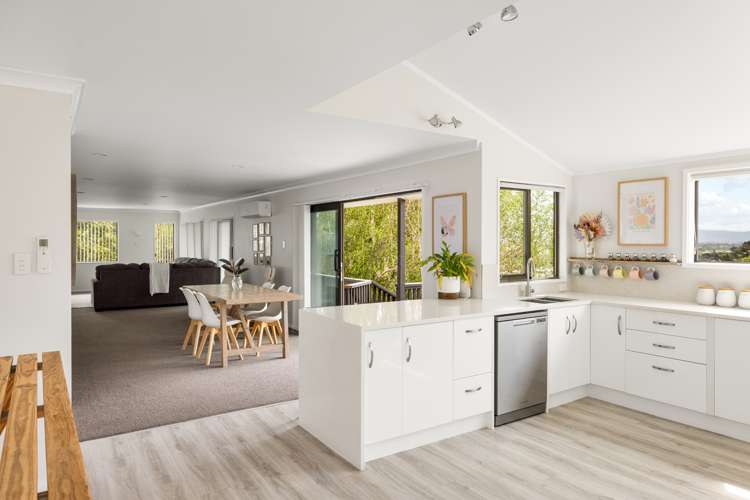 143 Bellevue Road Brookfield_7