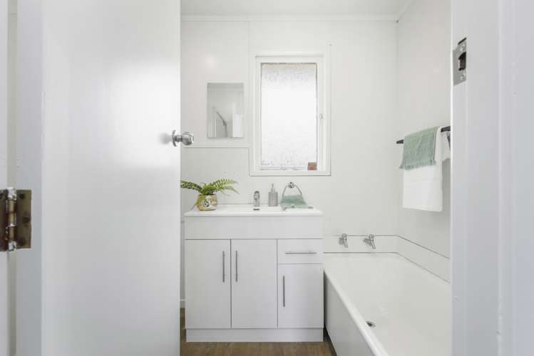 132 Fairview Street Chartwell_13