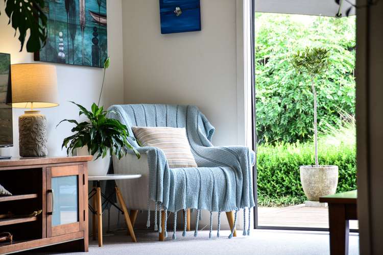 14 Bishopsworth Way Huntington_7