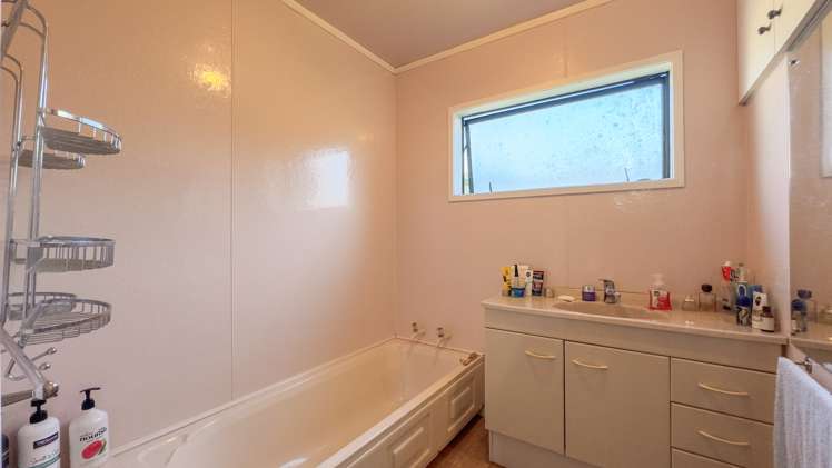 1079 Tairua Sh25 Road Whangamata_9