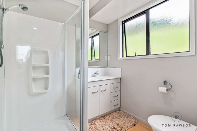 490 Redoubt Road Flat Bush_6