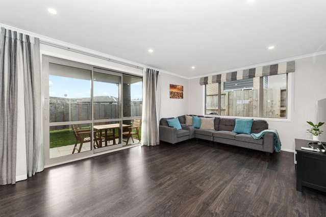 14 McCorquindale Drive 2743_3