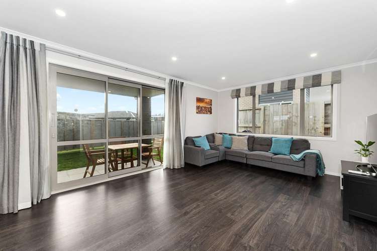 14 McCorquindale Drive 2743_3