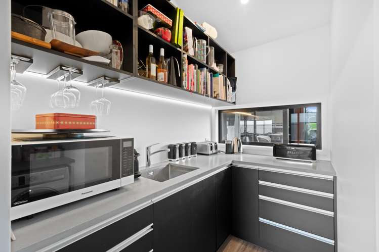 4 Aquarius Lane Langs Beach_11