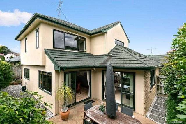 34b Gerard Way Saint Johns_1