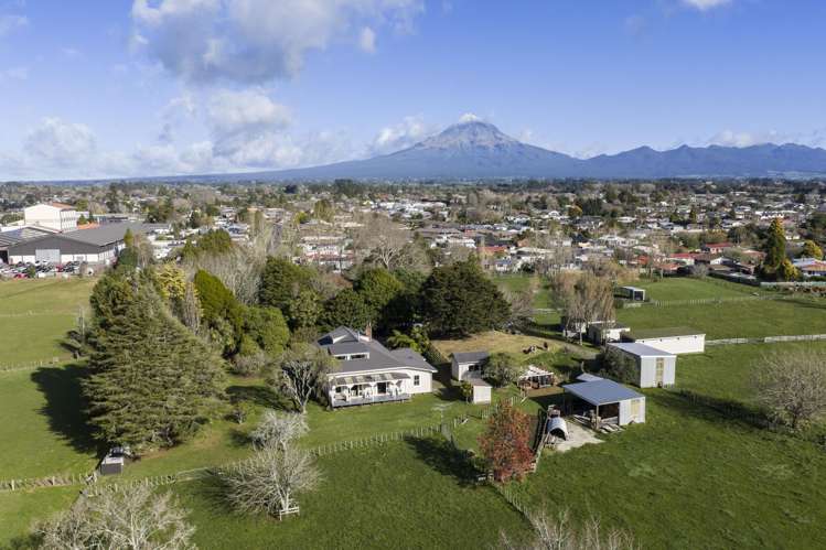 1 Kahikatea Street Inglewood_31