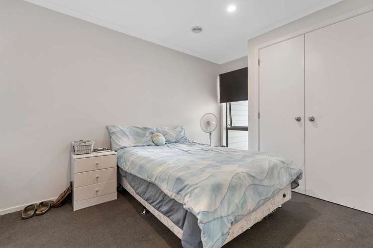 2/113 Knighton Road Hillcrest_9