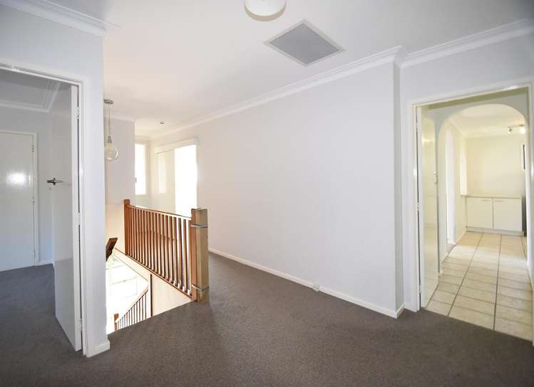 24 Domain Crescent Muriwai_15
