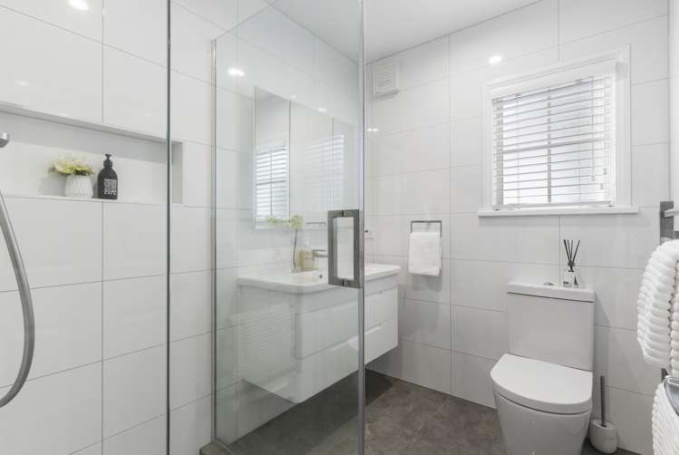 1/6a Fenton Circus Orakei_17