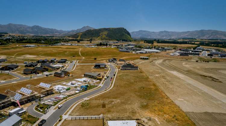 8 Marjon Drive Wanaka_3