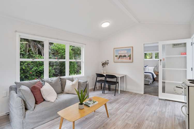 5 Melba Street Beach Haven_11