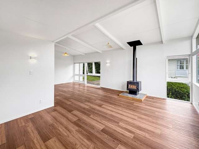 23 Parkes Avenue 1228_3