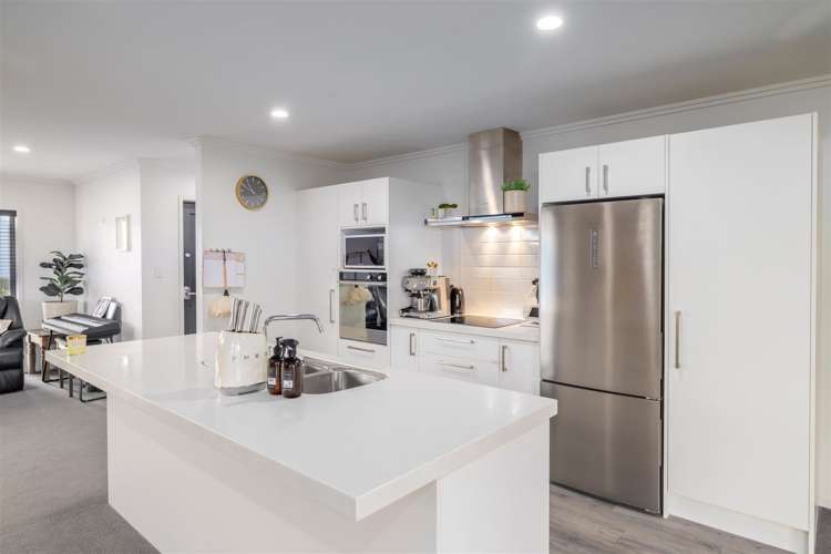 3 Hineaari Street Marshland_2