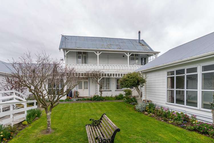 39 Church Street Masterton_19