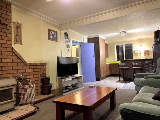 32 Main Street Mataura_3