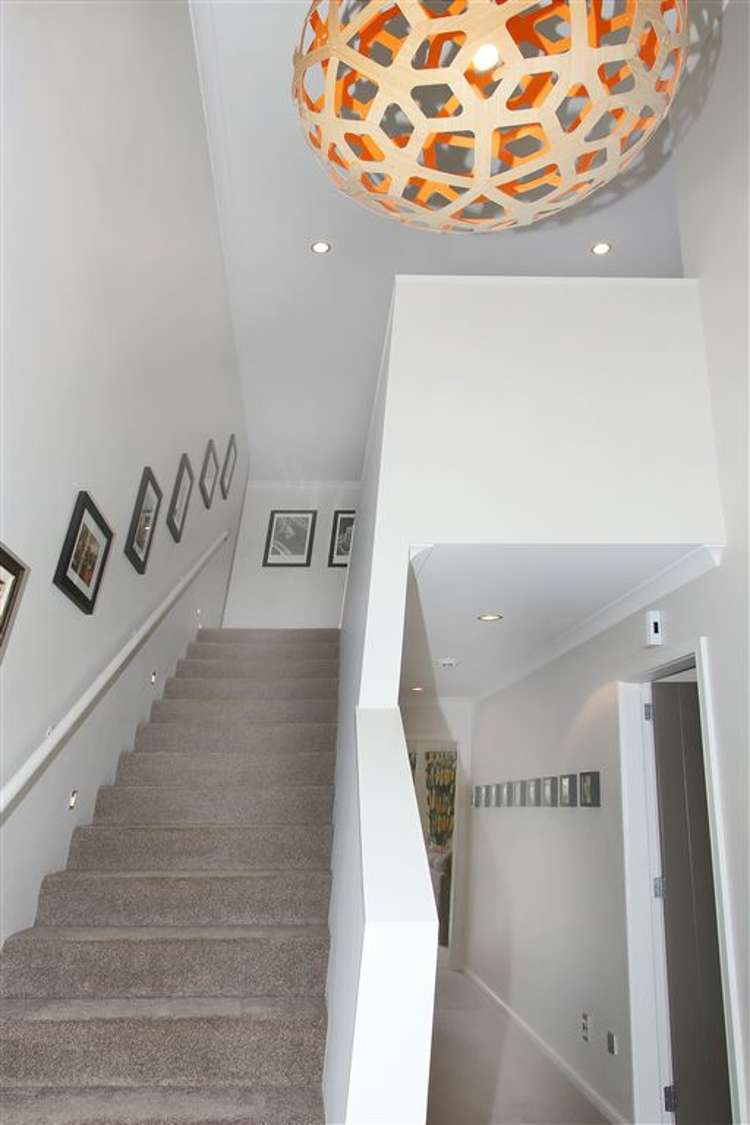 14 Paparoa Crescent Aotea_11