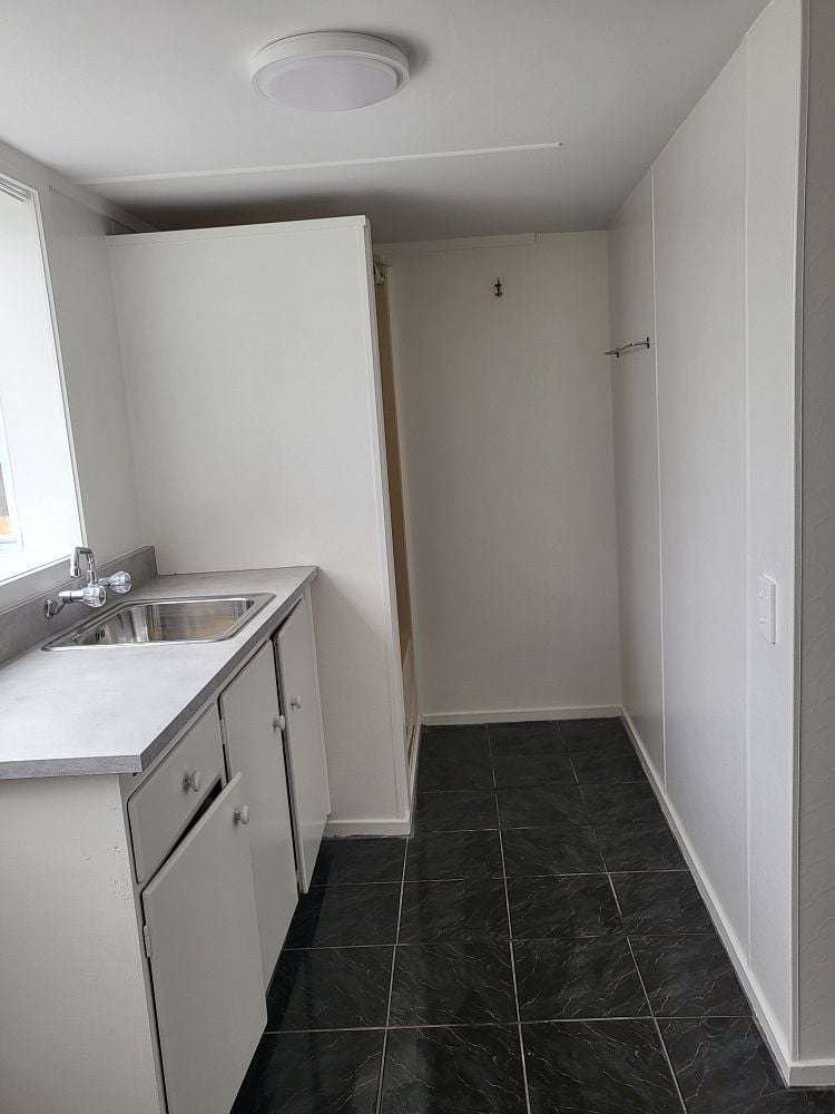 4 Beazley Place Glendene_17