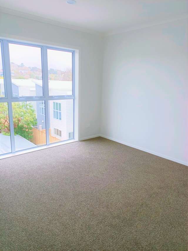 7/4/10 Palmerston Street Hamilton Central_3