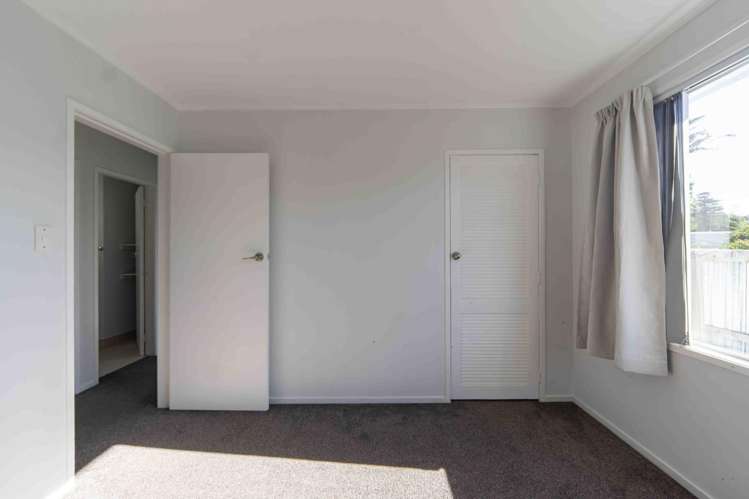 52 Karen Crescent Dinsdale_13
