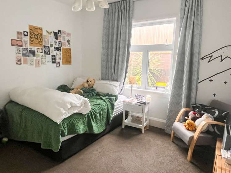 2 Celia Street Redcliffs_9