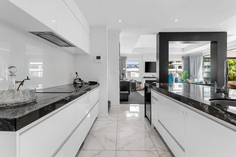 93 Ninth Avenue Avenues_7