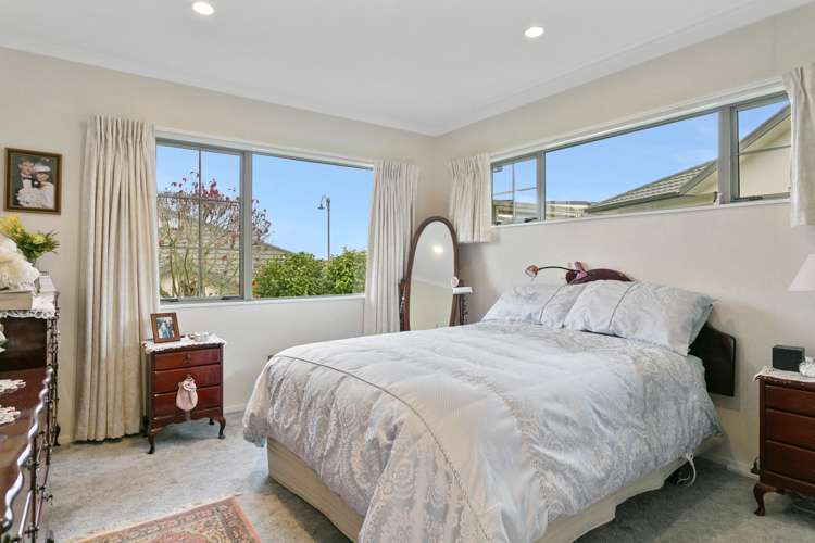 10 Lakeridge Close Rangatira Park_10