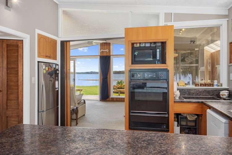 28 Attwood Street Tamaterau_24