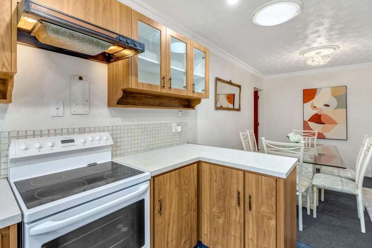 3 Caroline Crescent Highbury_12