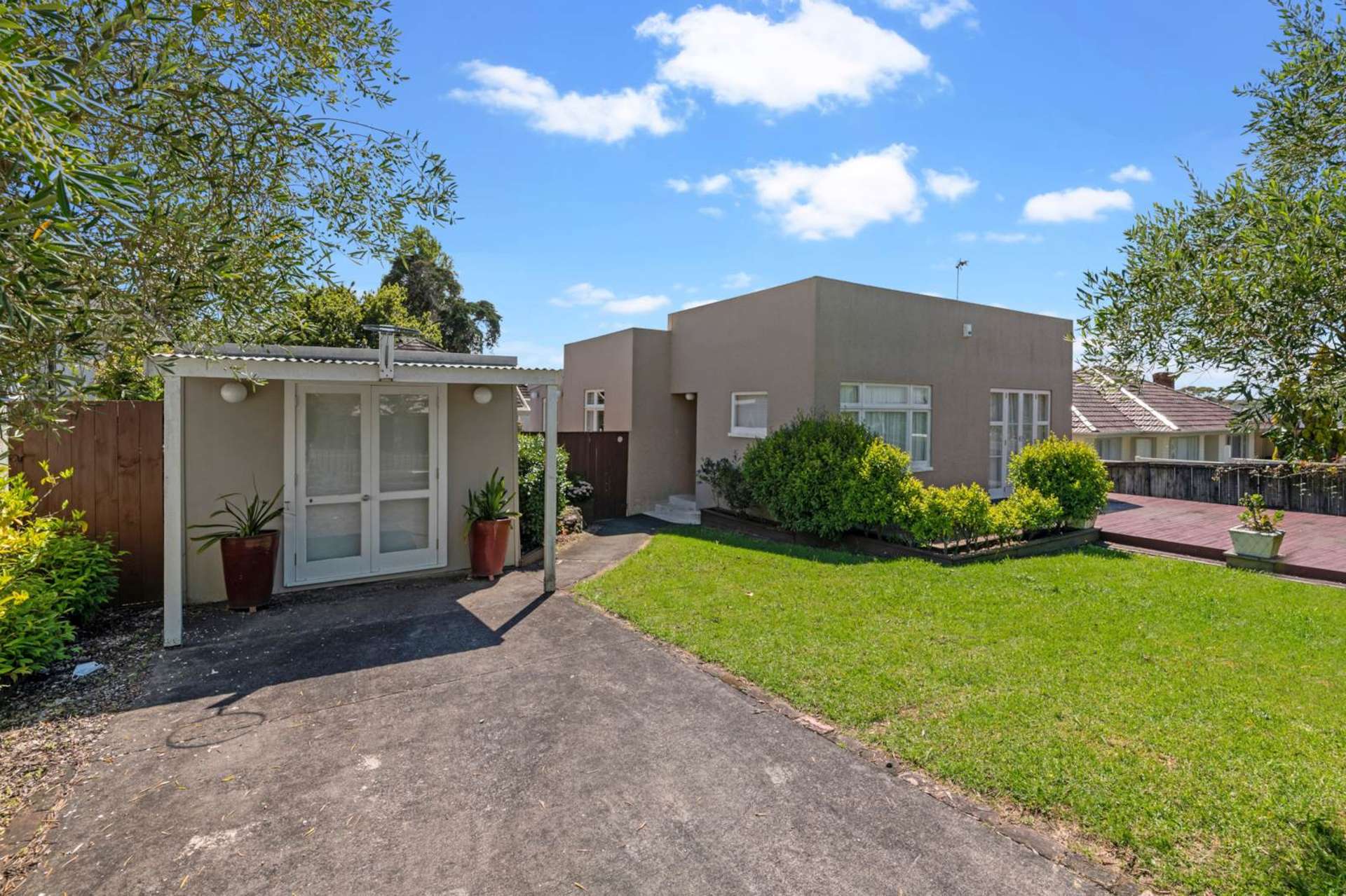 18 Waitemata Road Hauraki_0