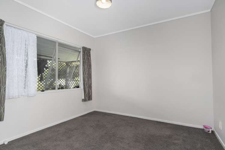 5b Jonathon Street Brookfield_11