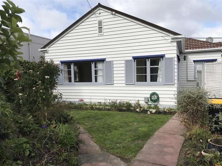 97 Jubilee Road Khandallah_13