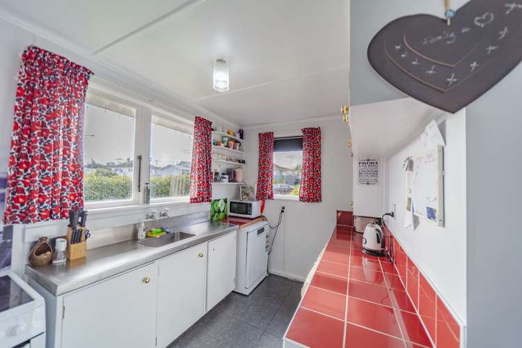 2b Mackie Street Waipukurau and Surrounds_1