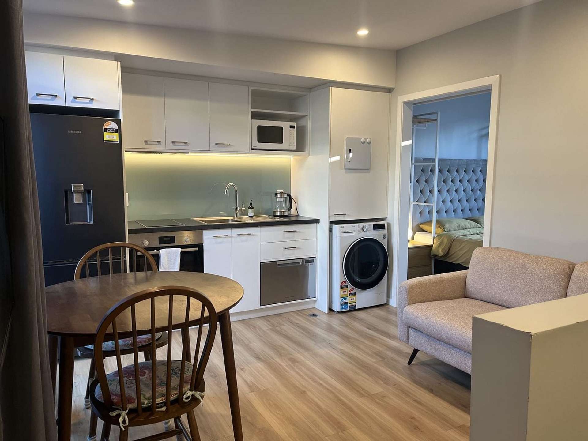 4A/40 Dudley Street Hutt Central_0