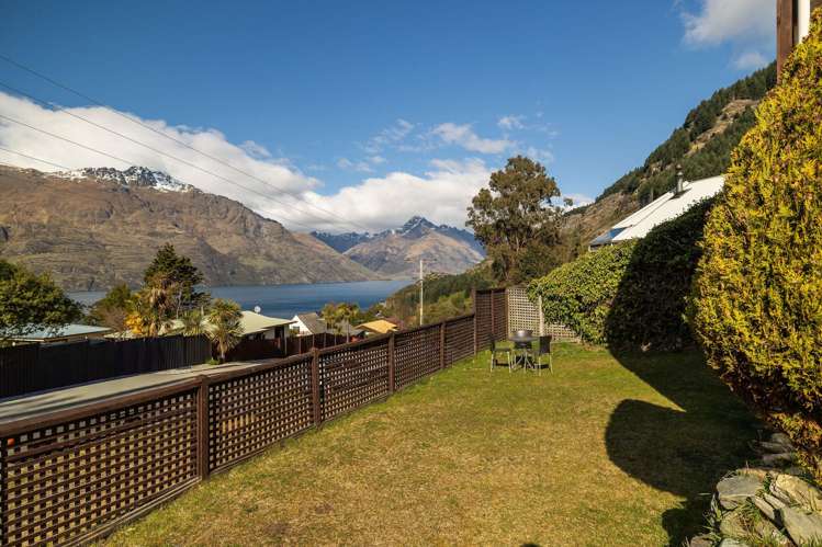 5A Arawata Terrace Fernhill_28