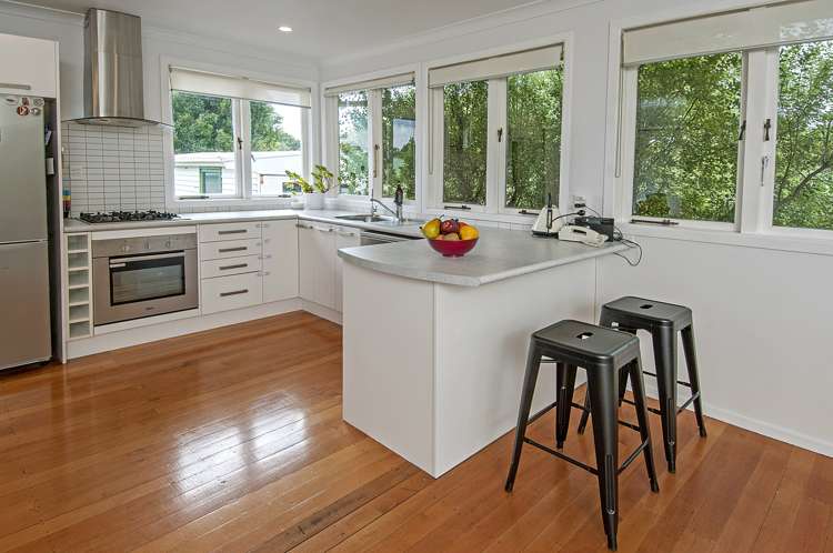 1/43 Amberley Avenue Te Atatu South_1