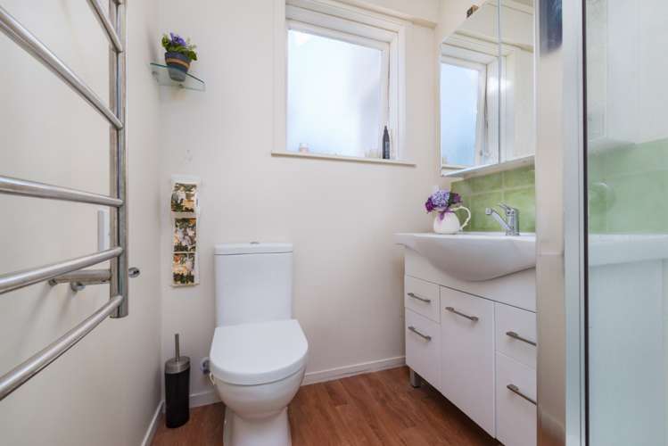 3/2 Ewenson Avenue One Tree Hill_8