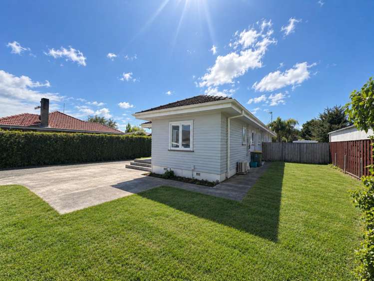 60A Galloway Street Hamilton East_14