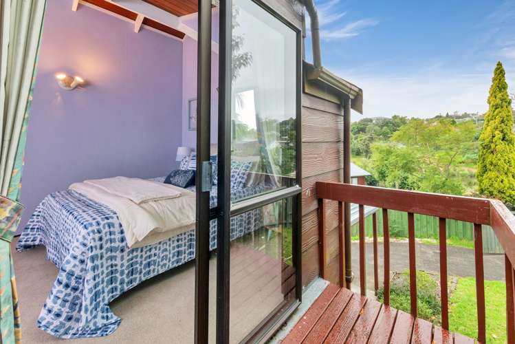 1/8 Woodhams Street Beach Haven_12