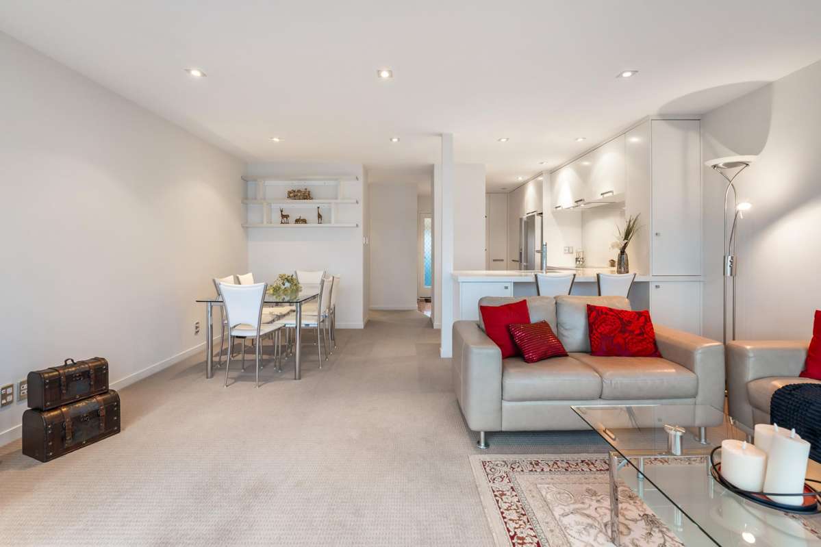 5/198 Hurstmere Road_1