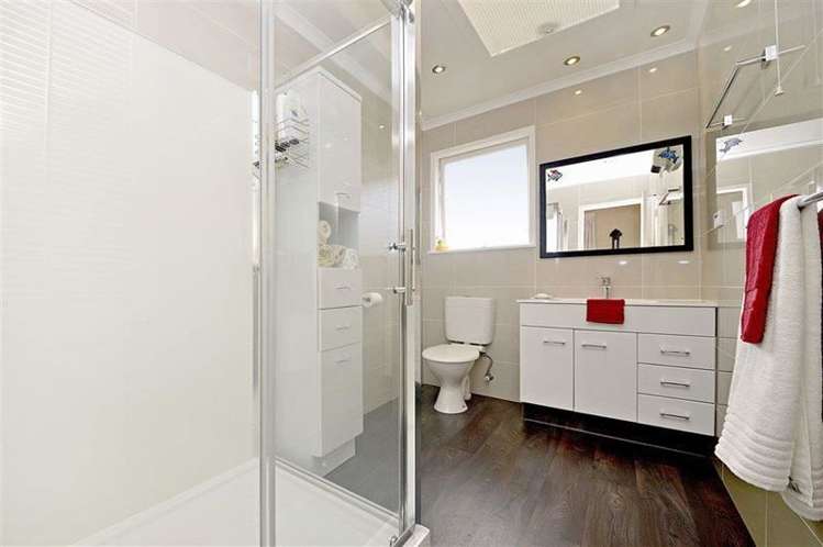 2 Ross Place Opaheke_9