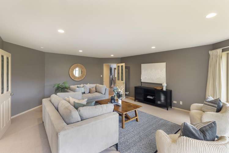1 Becmead Drive Harewood_11