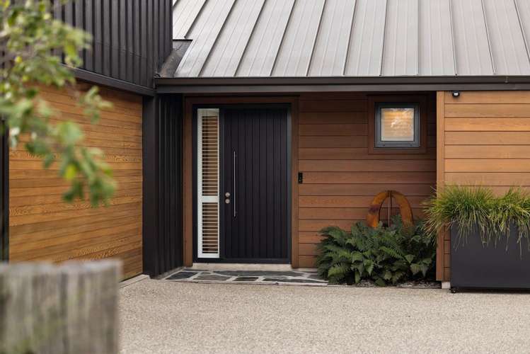 13 Hovingham Court Jacks Point_24