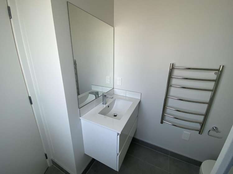 3/1 Fruitvale Road 1732_4