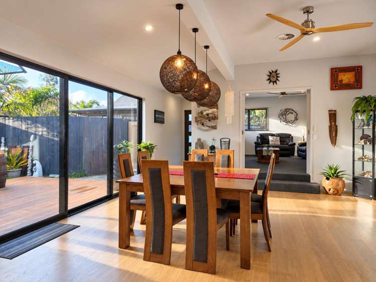 11a Mace Terrace Oakura_6