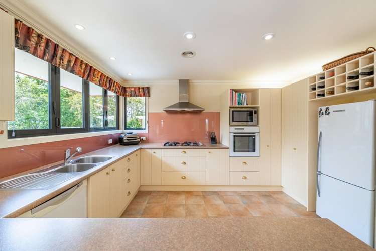 9 Marua Palm Grove Timberlea_14