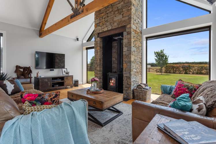 539 No. 10 Road Swannanoa_11