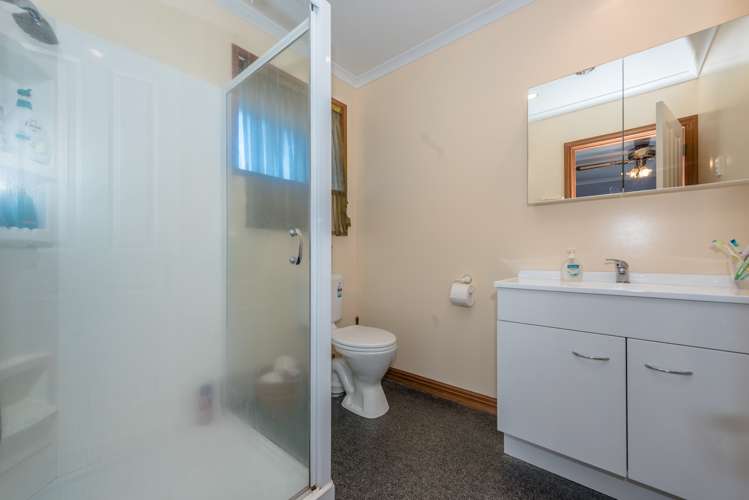 31 Saint James Drive Huntington_14